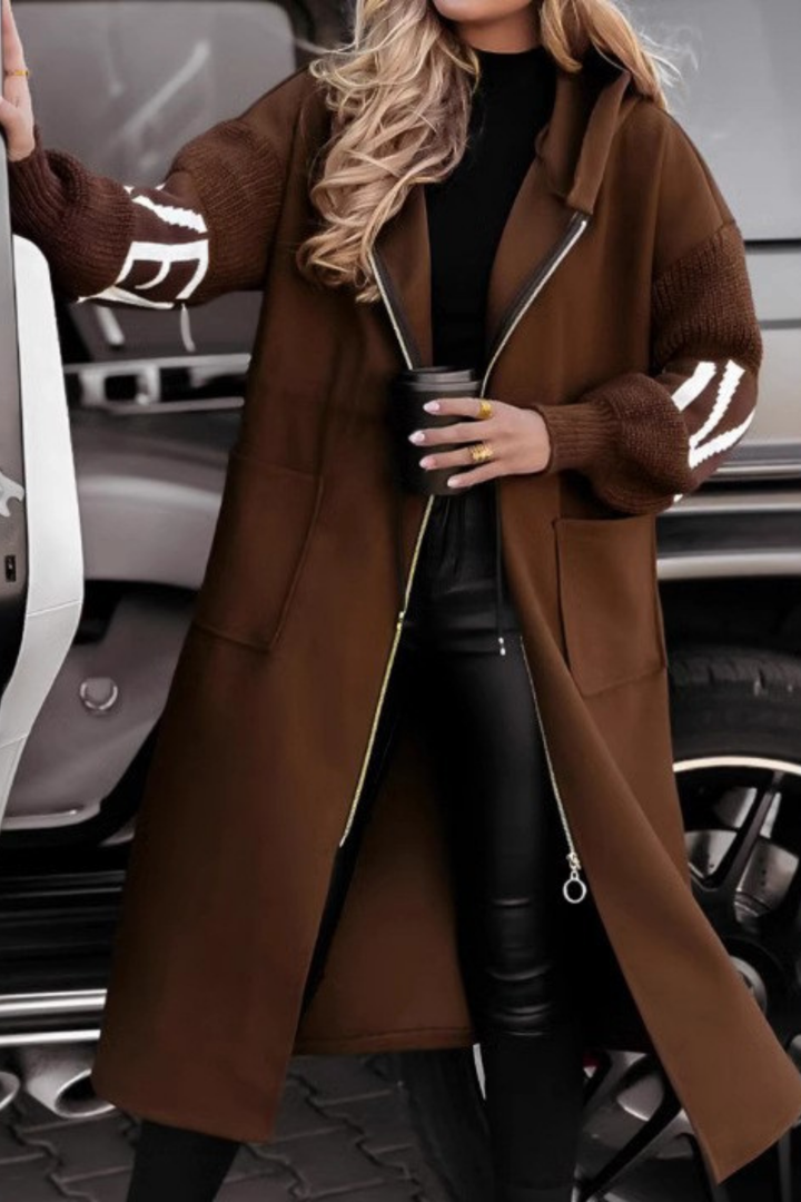 Rosana - Women's Jacket with Knitted Sleeves and Hood